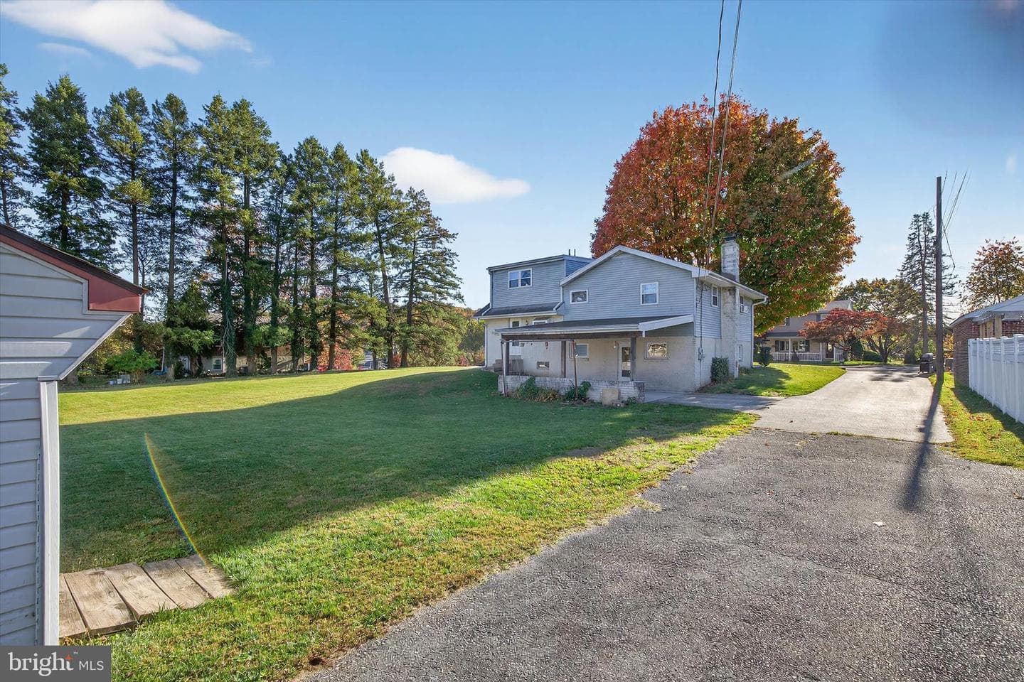 27 Rosemont Avenue photo 39