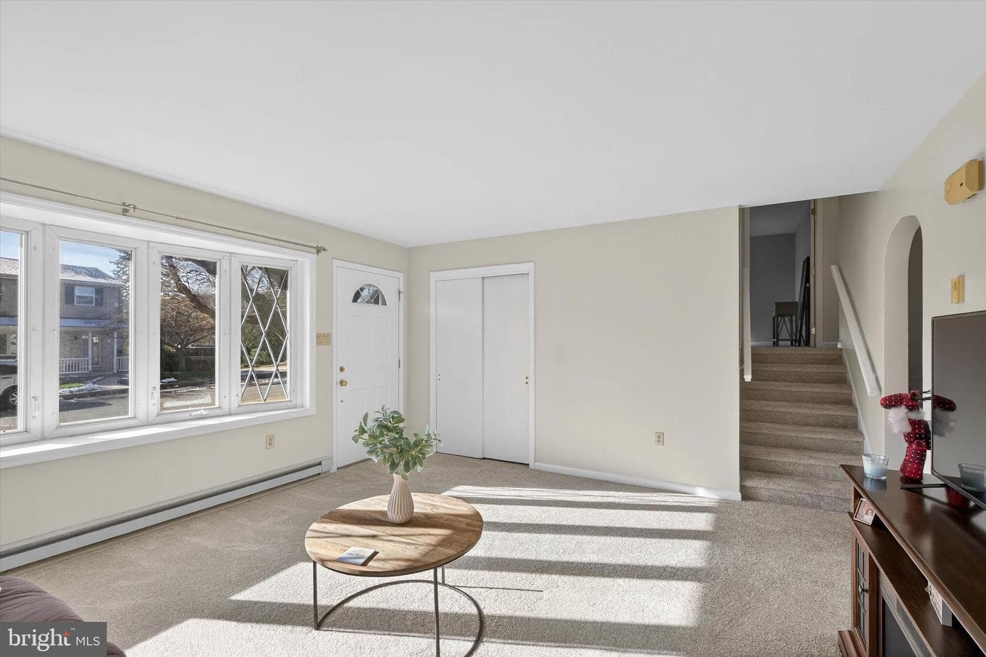 27 Rosemont Avenue photo 6