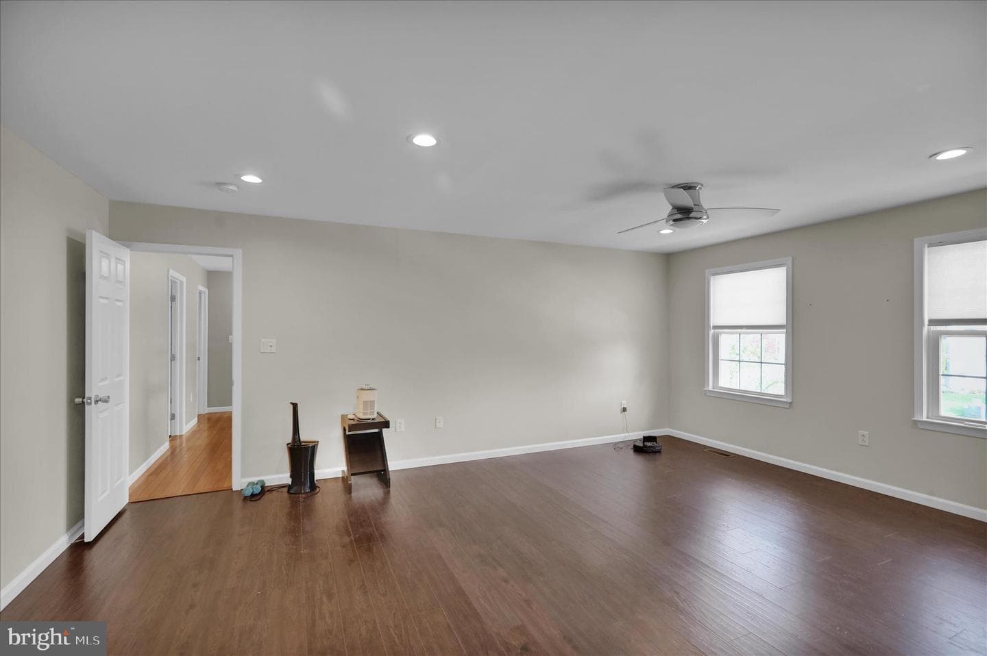 208 N Sandy Lane photo 31