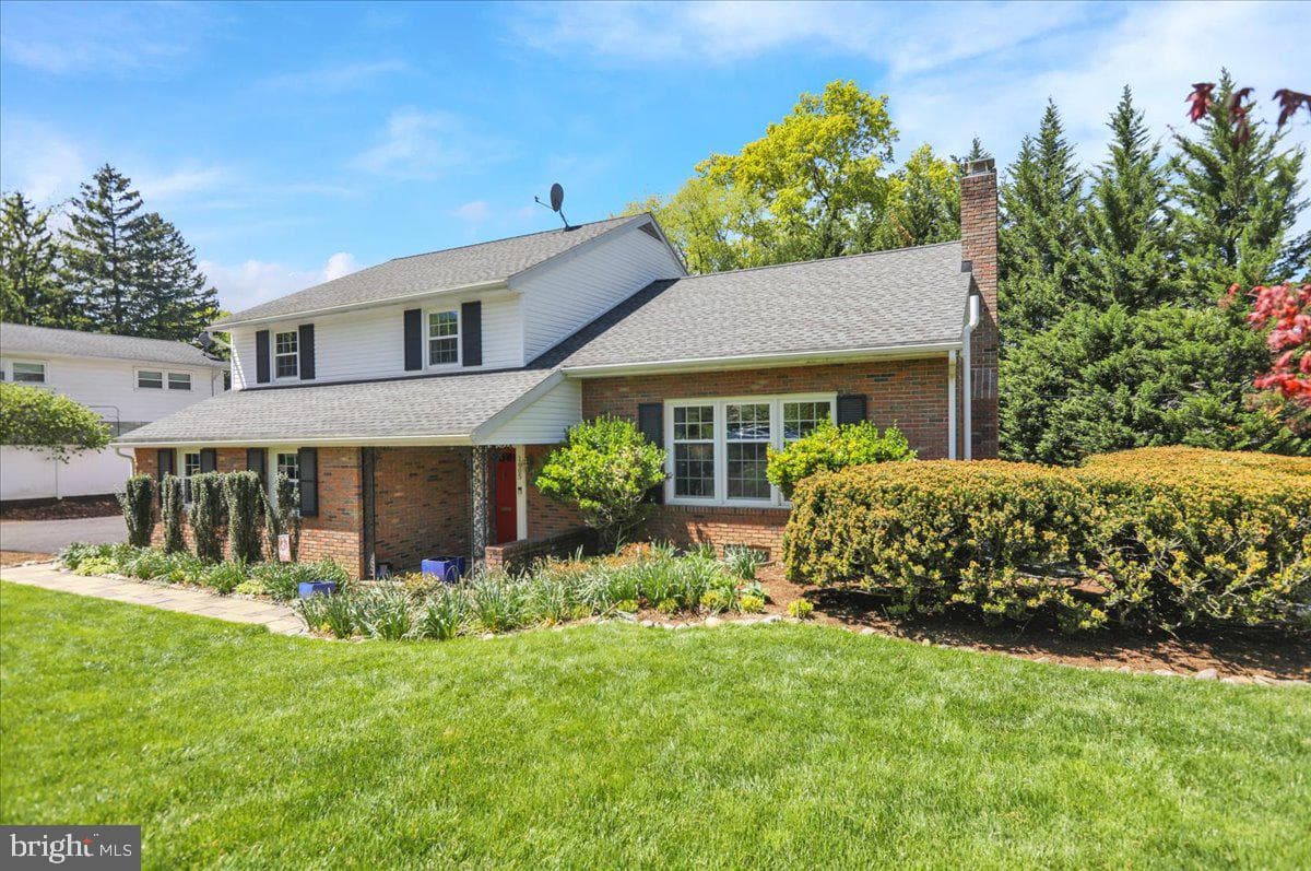 1605 Farr Road photo 4
