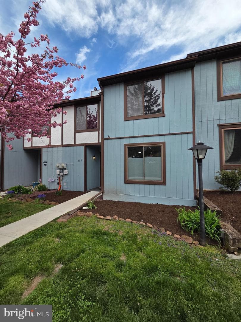 65 Azalea Way
