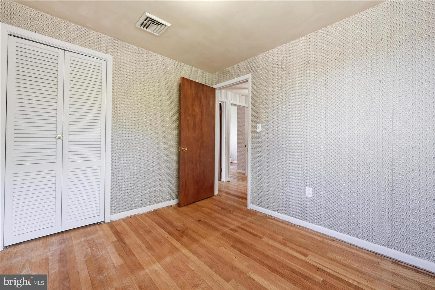 904 Crestview Avenue photo 26
