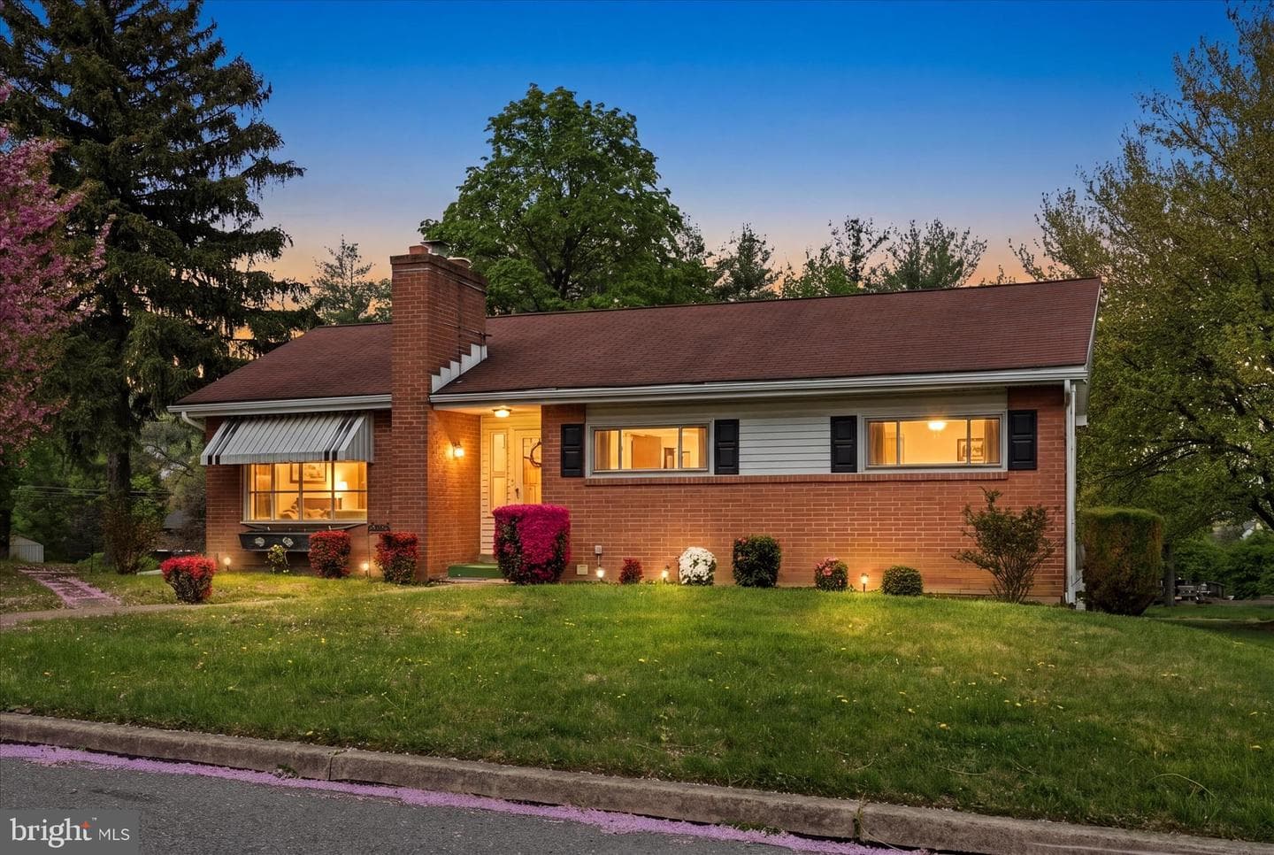 904 Crestview Avenue photo 3