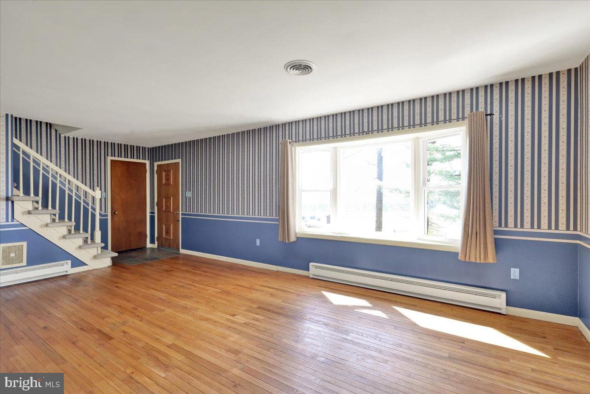 12 Moser Lane photo 10