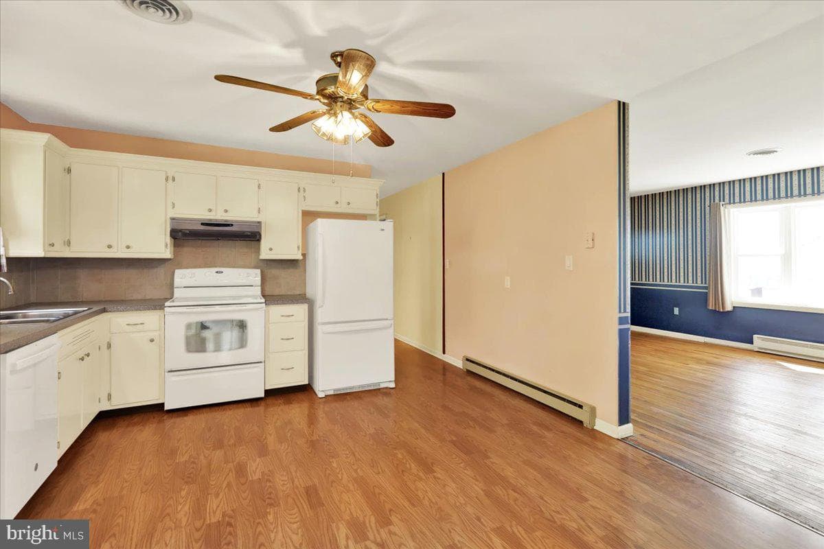 12 Moser Lane photo 15