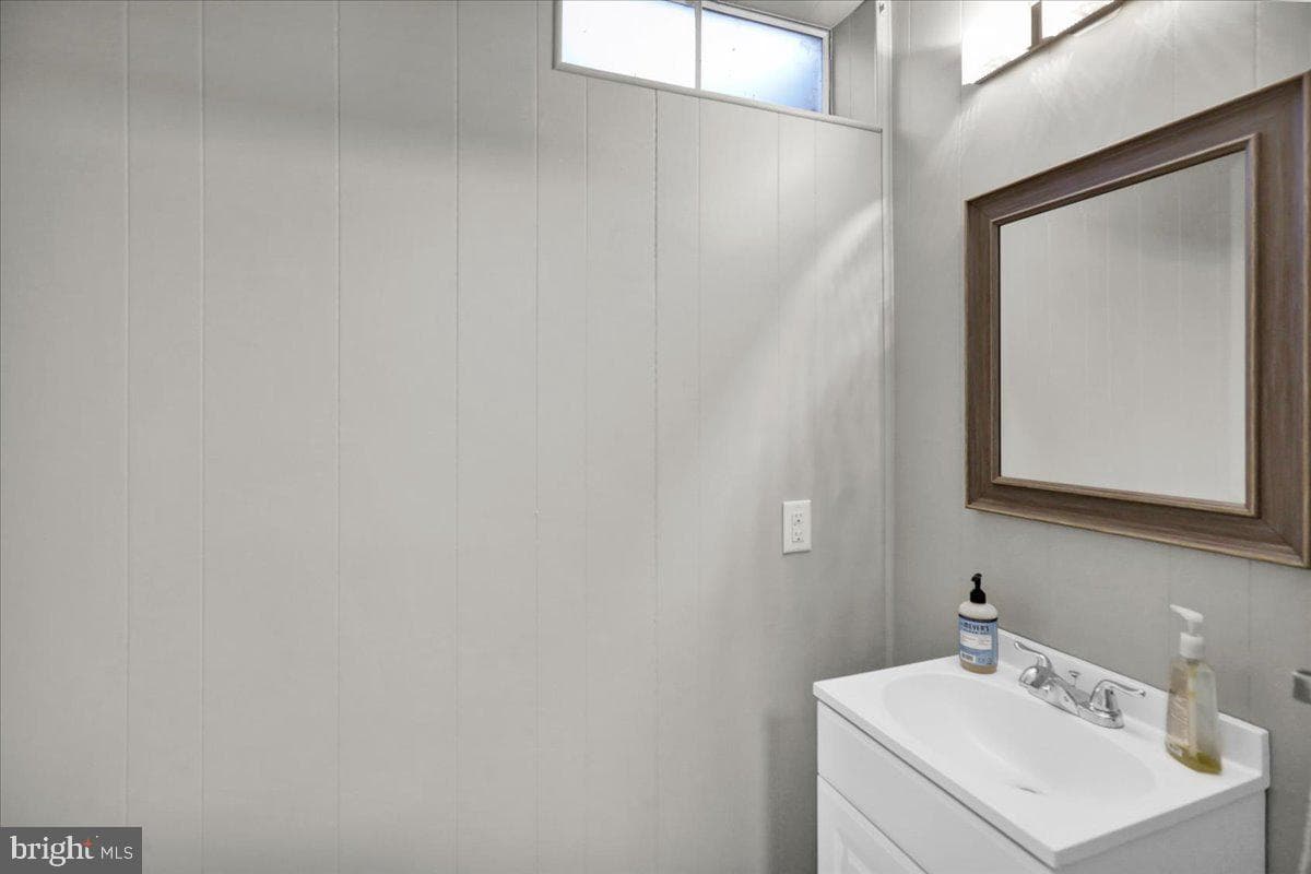 112 Brown Street photo 30