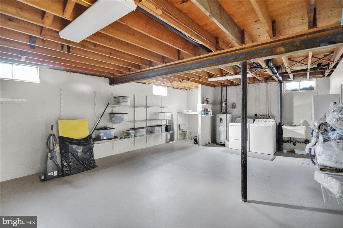 112 Brown Street photo 31