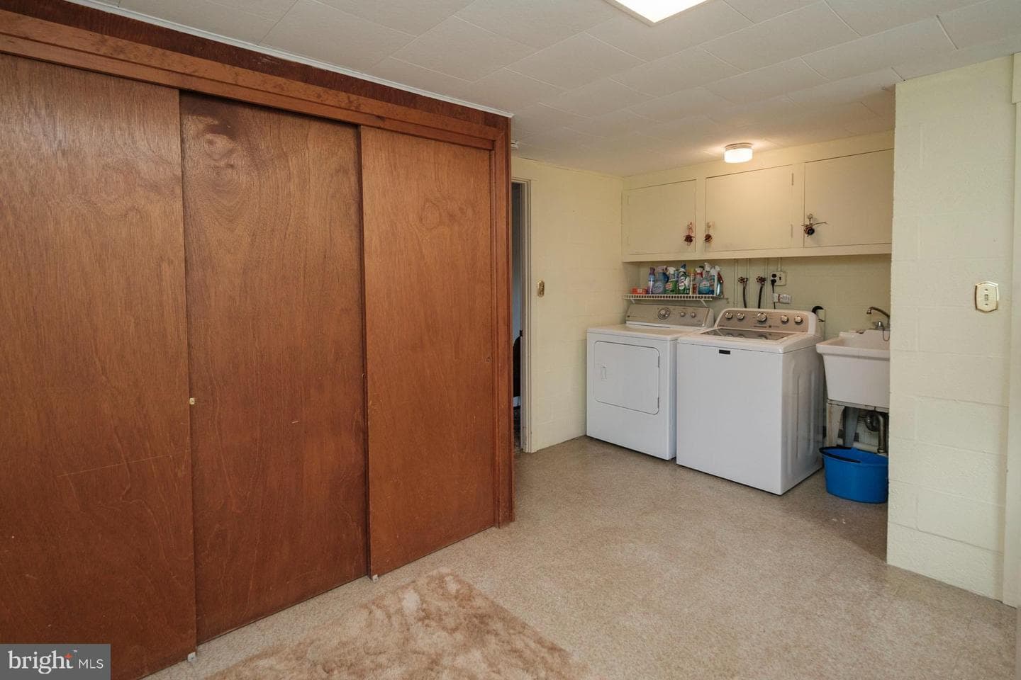 517 Berks Place photo 22