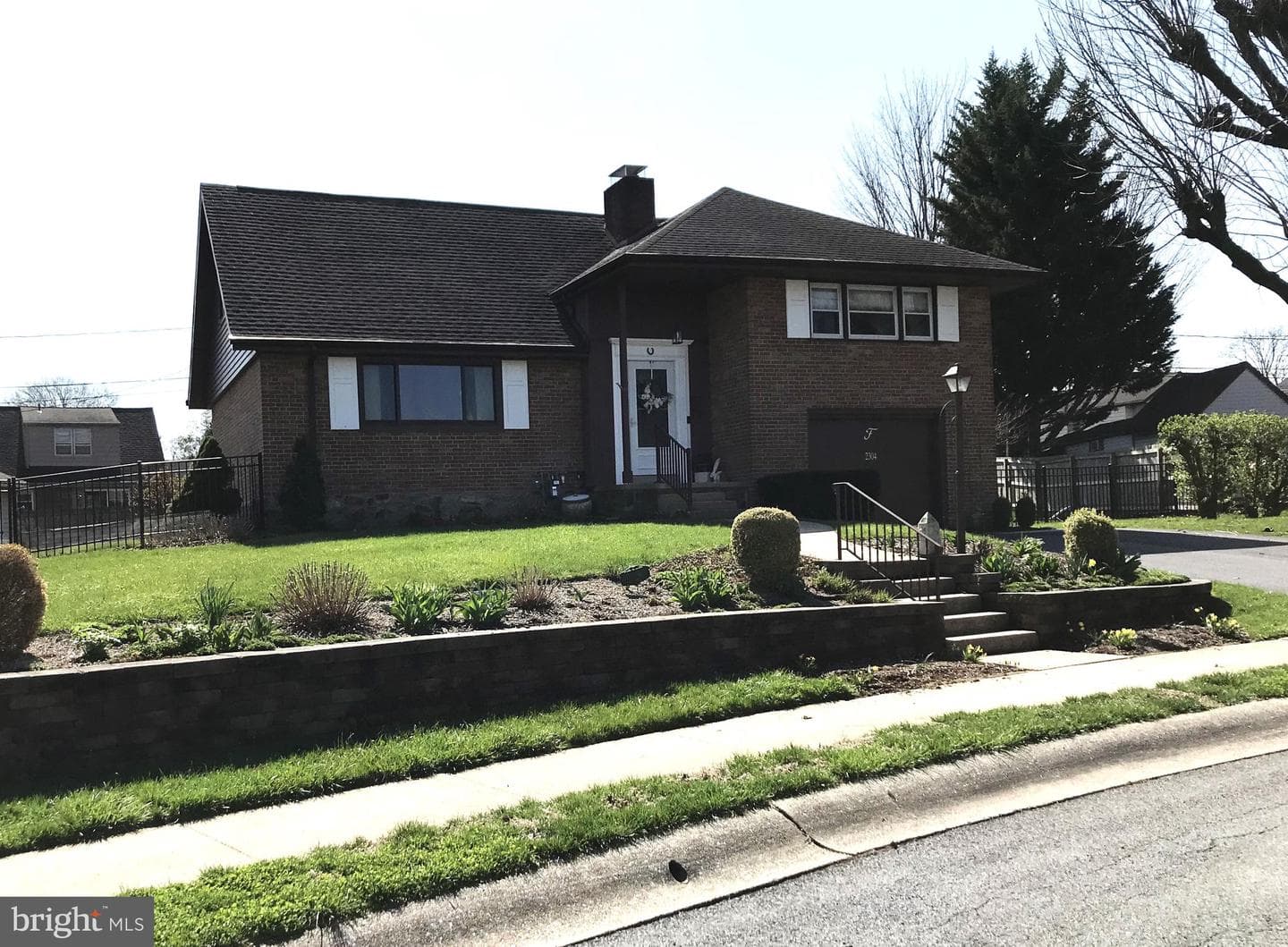 2304 Wassner Drive photo 3