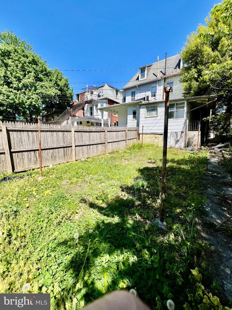 214 Douglass Street photo 12
