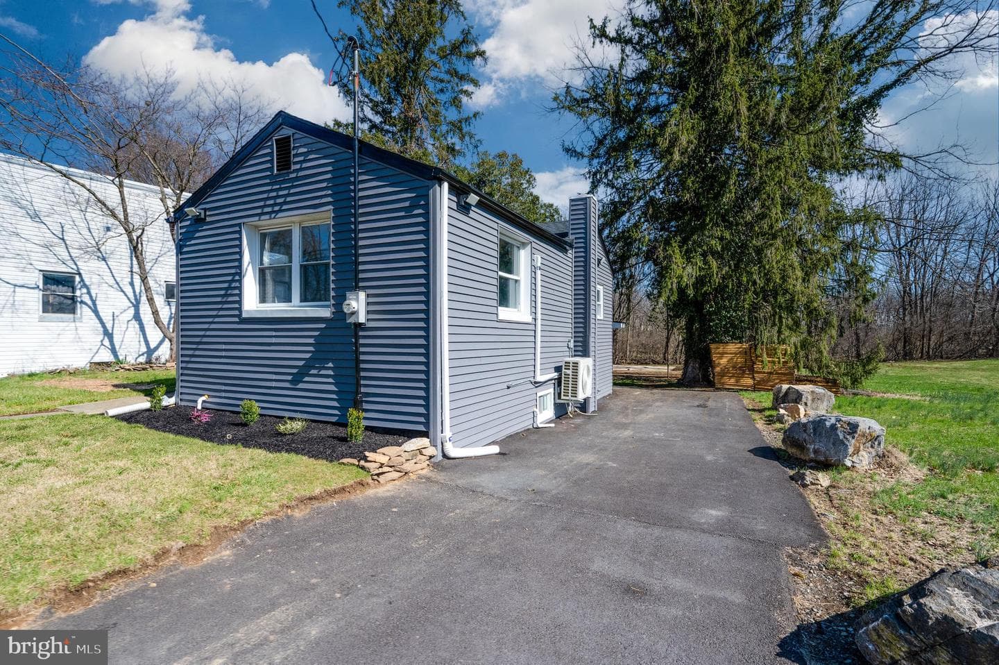 3247 State Hill Road photo 3