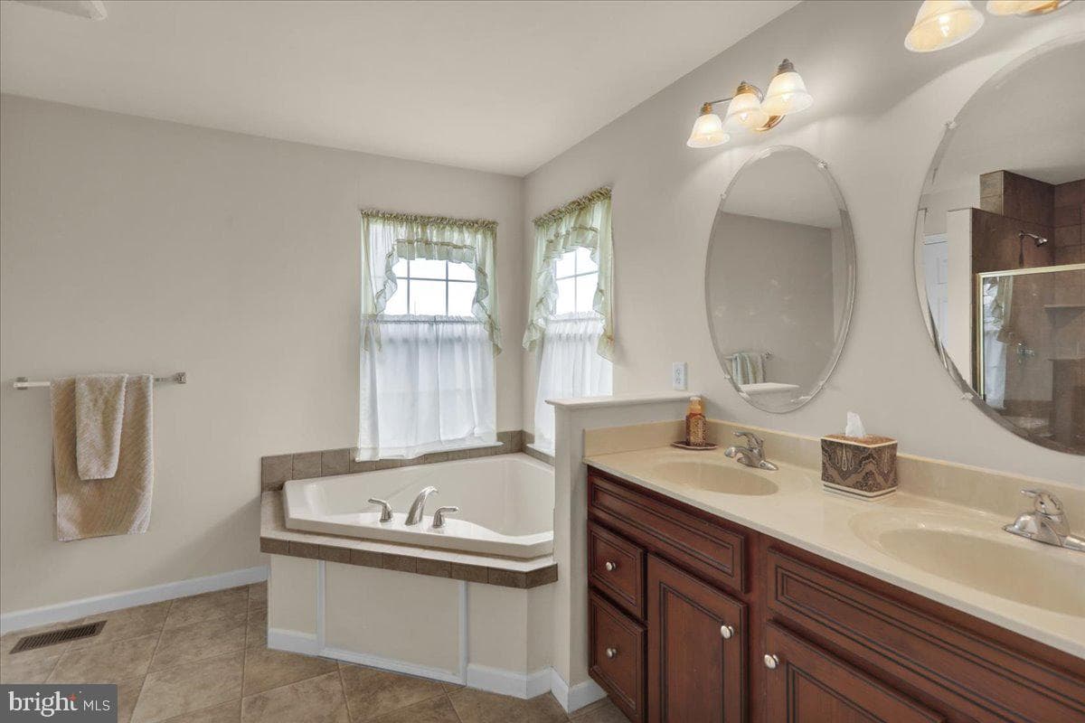 404 Southfield Drive photo 46