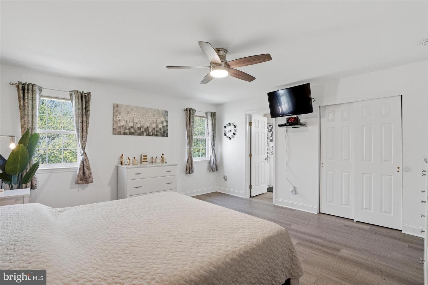 4451 Green Tree Road photo 17