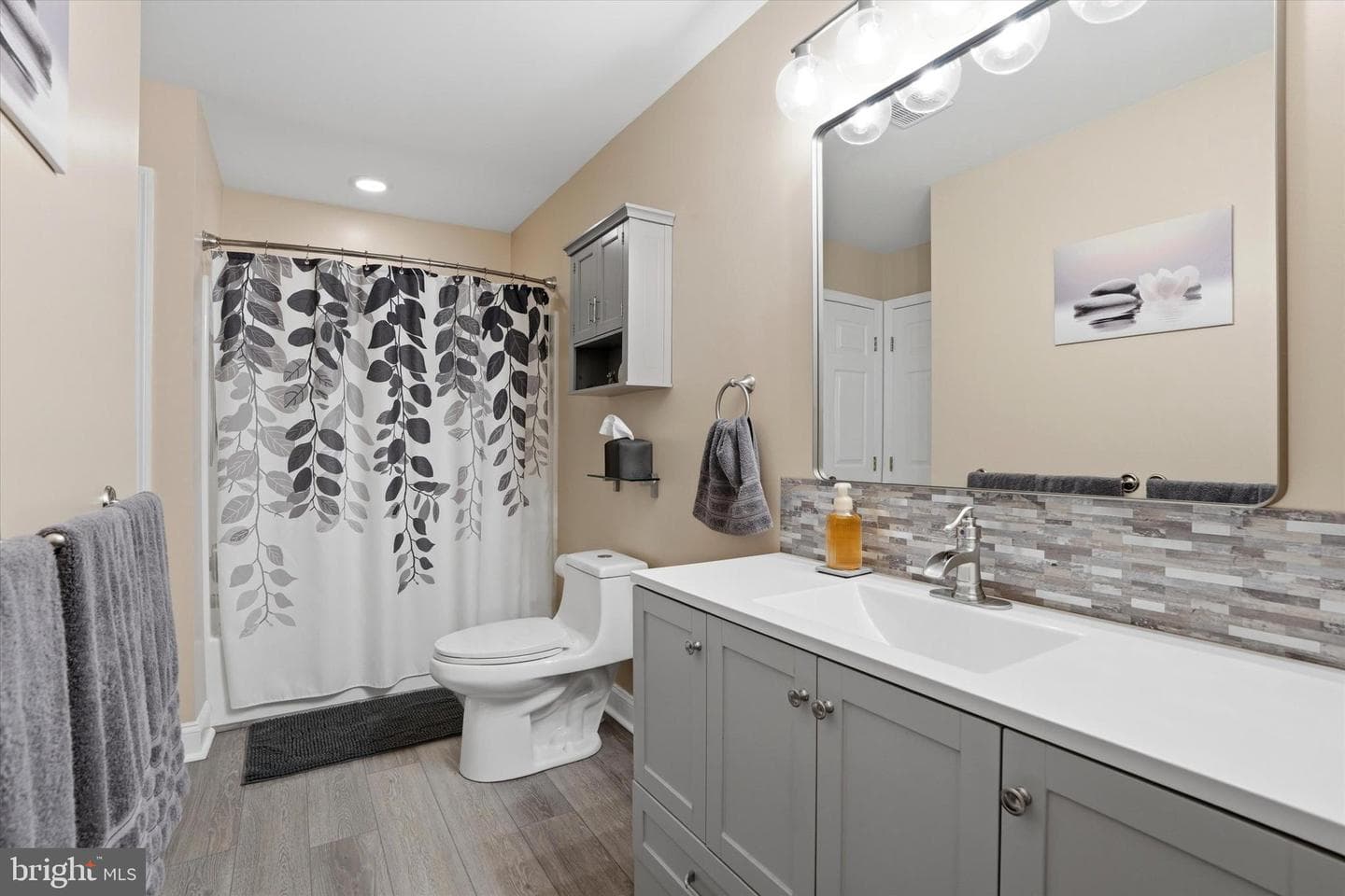 4451 Green Tree Road photo 18