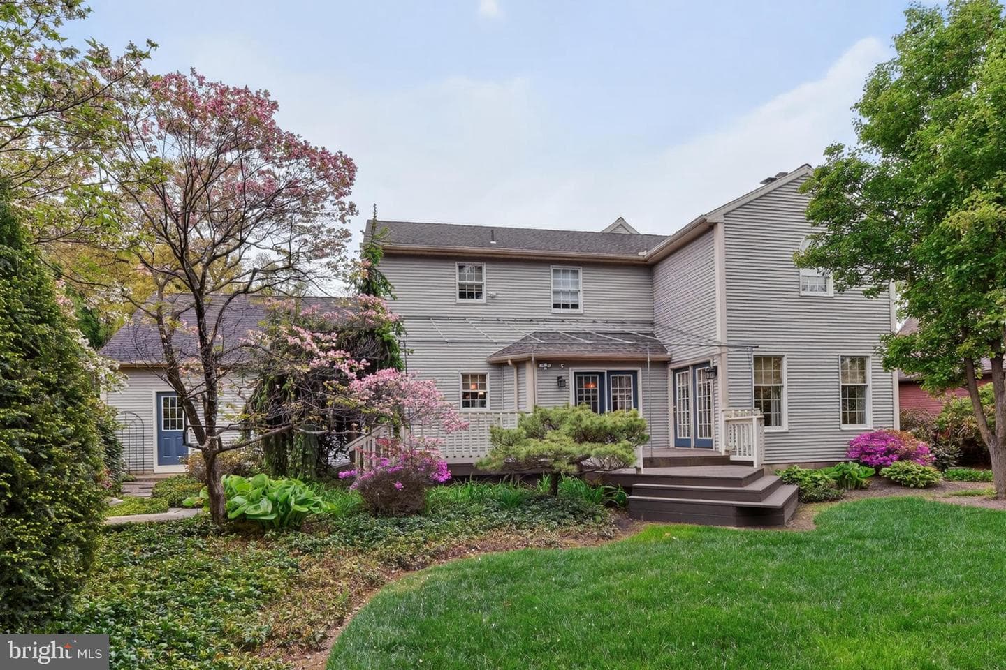 100 Deborah Drive photo 37