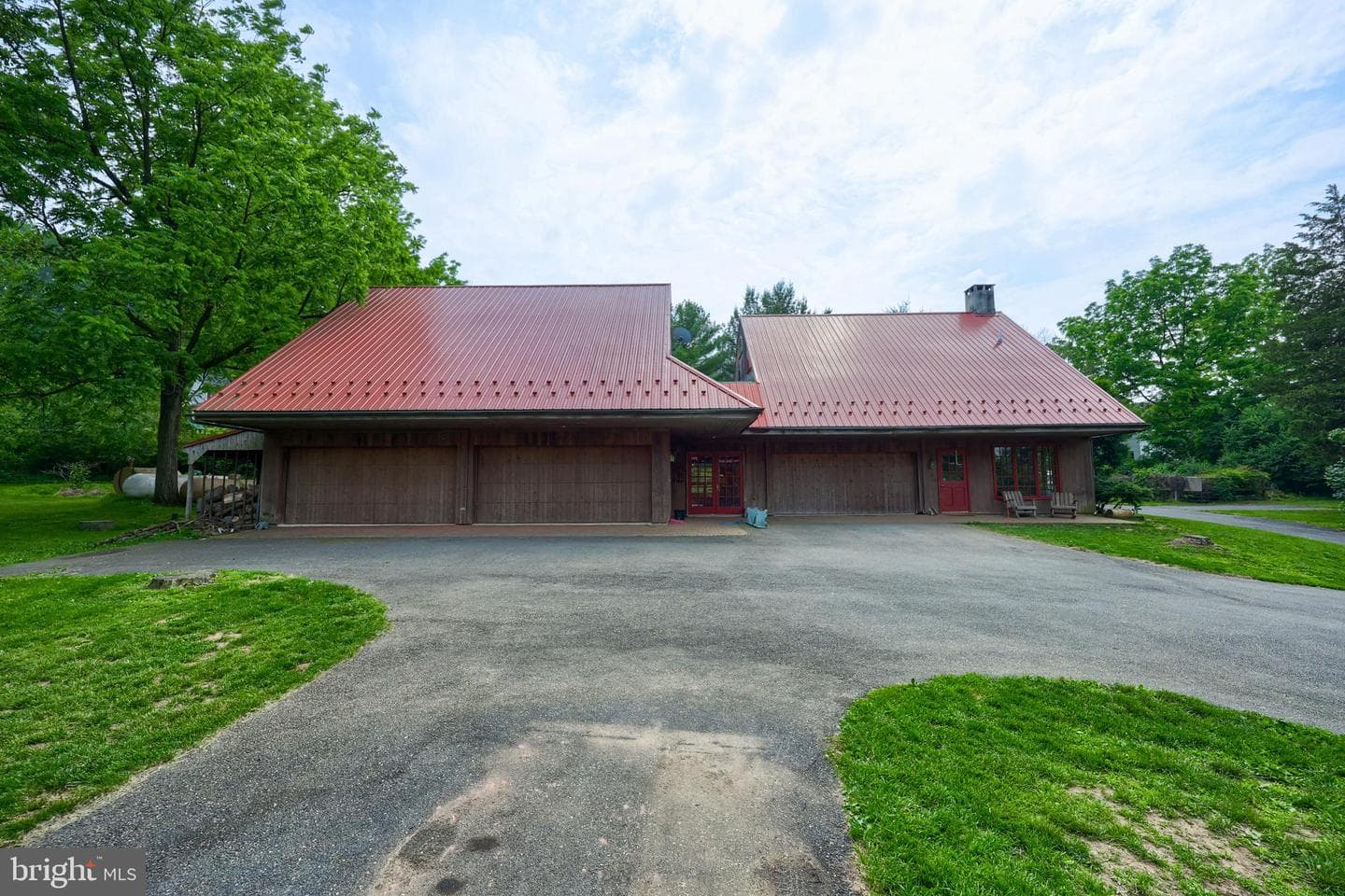 705 Schoffers Road photo 14
