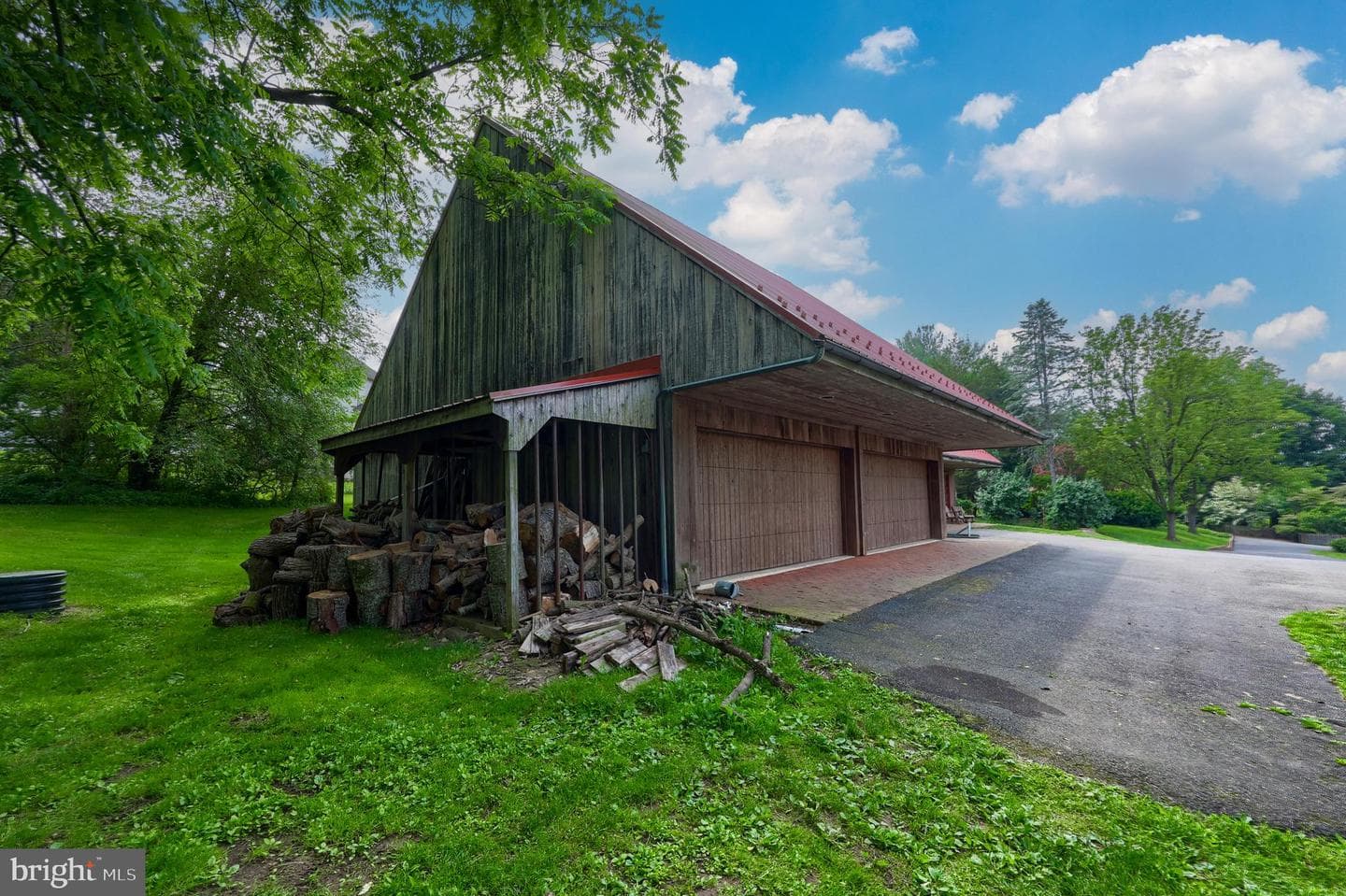 705 Schoffers Road photo 15
