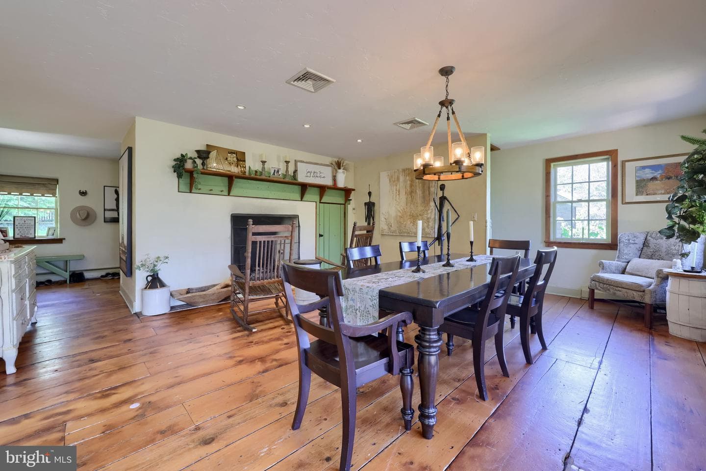 705 Schoffers Road photo 45