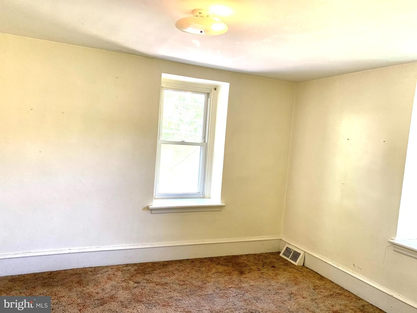 133 Hampton Drive photo 12