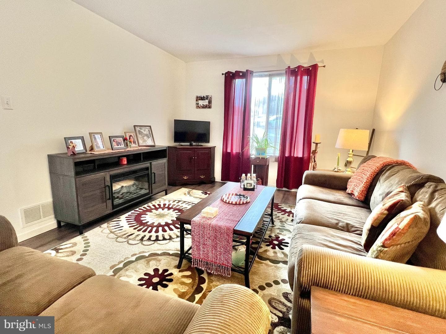 69 Azalea Way photo 5