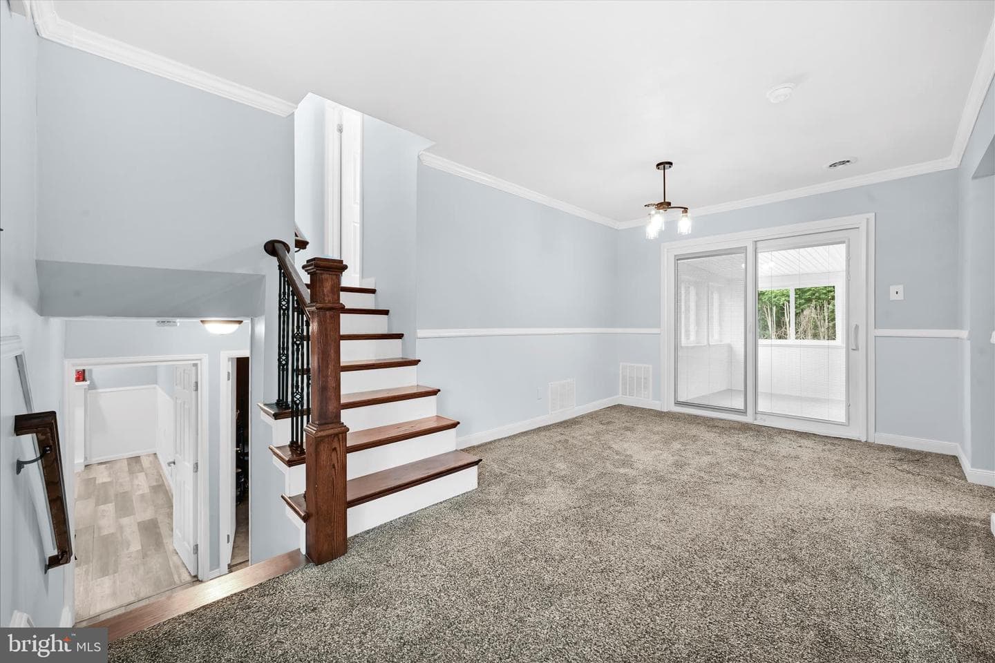 2 Cathy Ann Drive photo 9