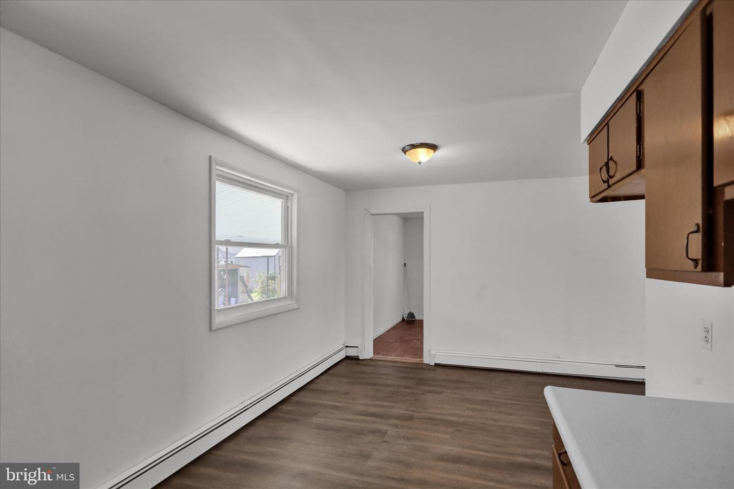 176 Taft Avenue photo 10