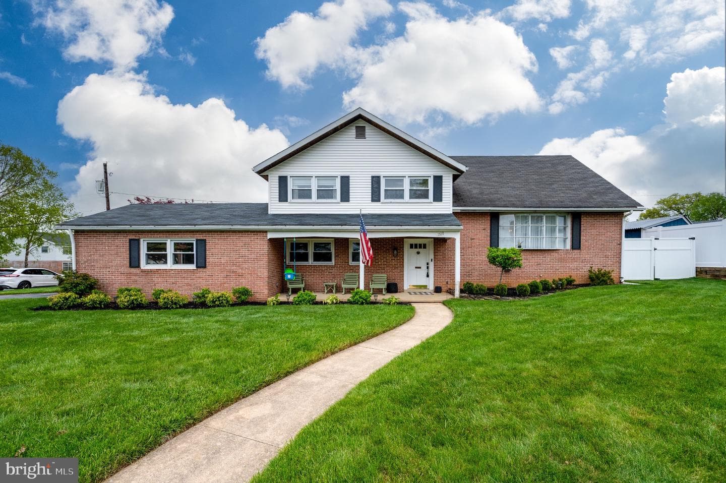 1519 Durwood Drive photo 4