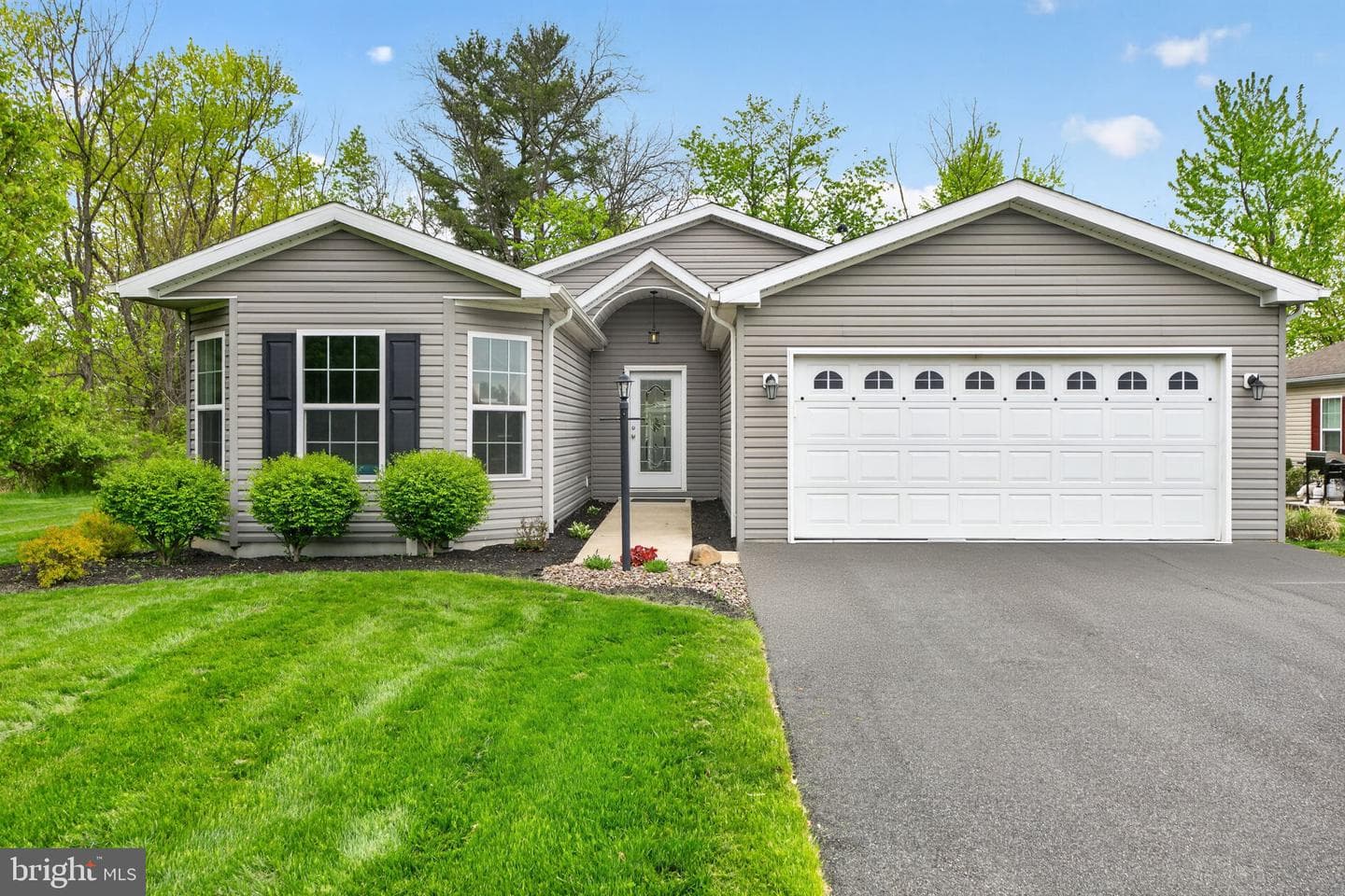 67 Cormorant Drive, Bechtelsville