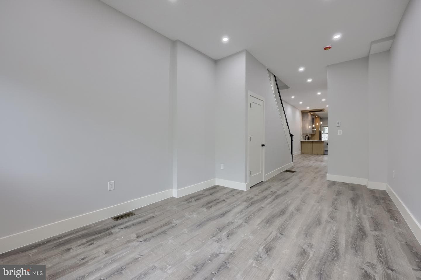 42 N 11th Street photo 7