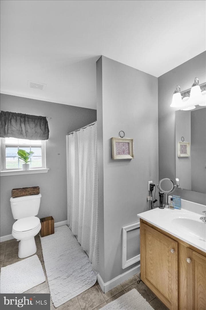 221 Oval Drive photo 28