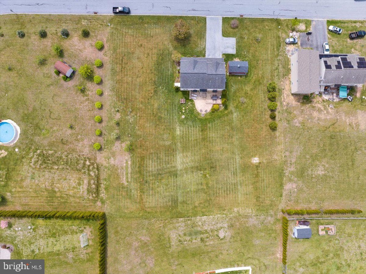 221 Oval Drive photo 48