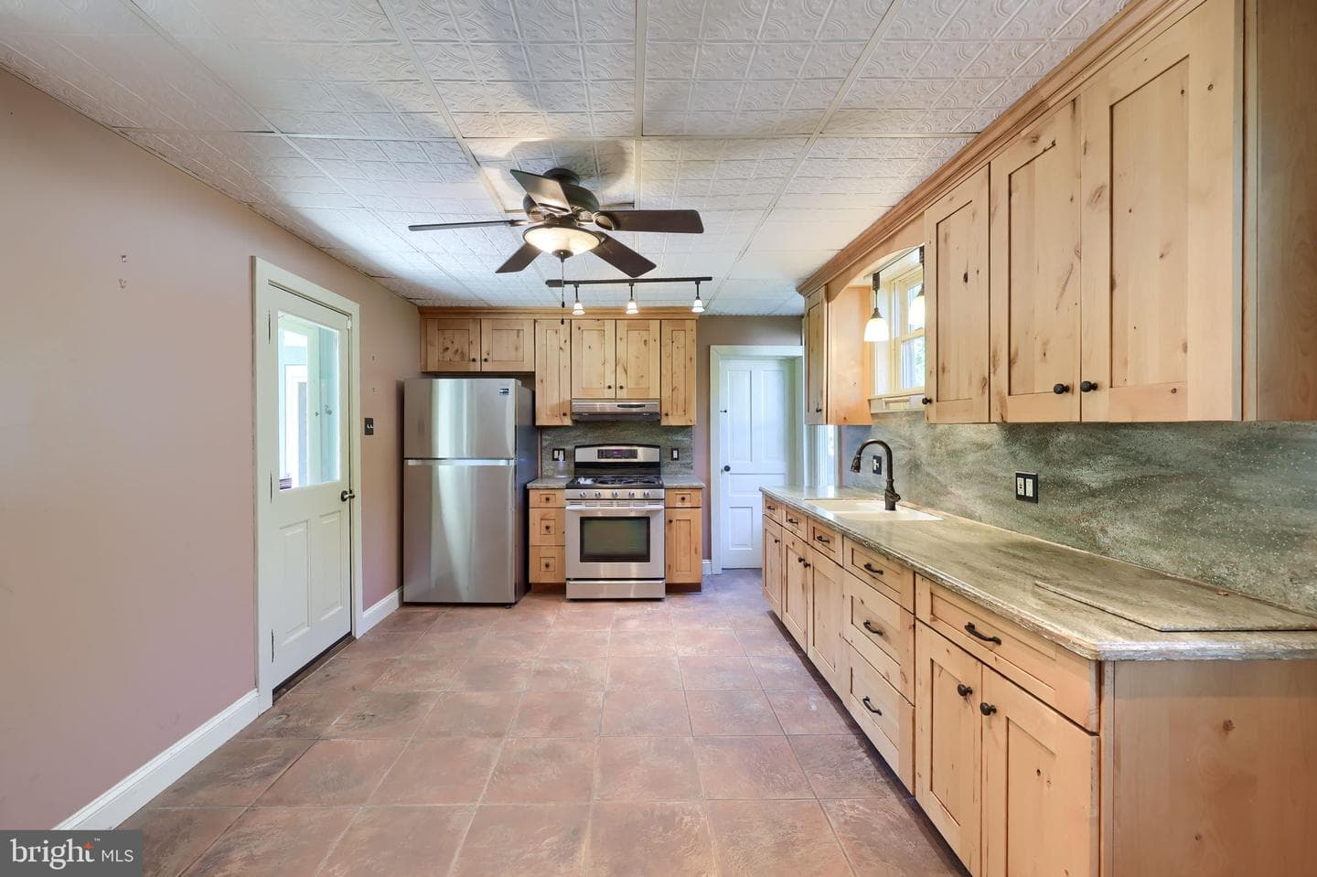 820 Friedensburg Road photo 20