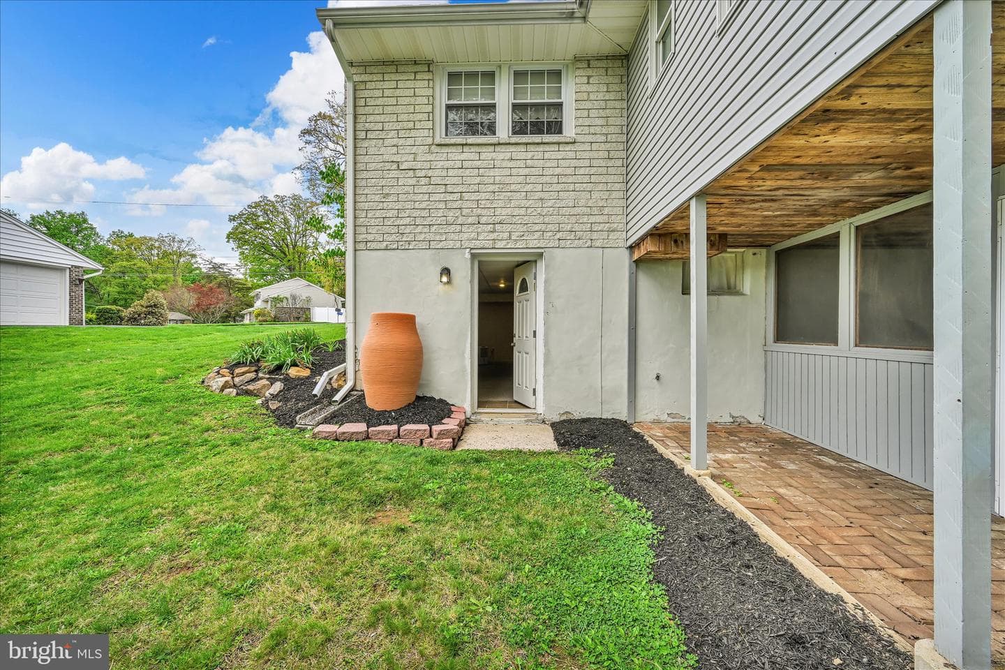 217 Seidel Street photo 33