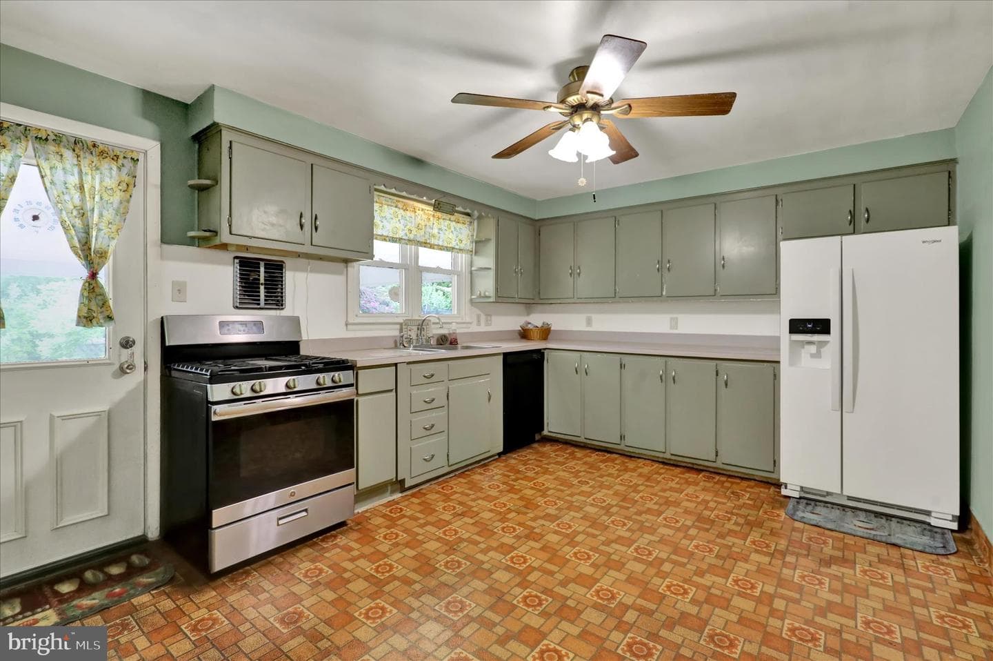 20 Valley Road photo 8