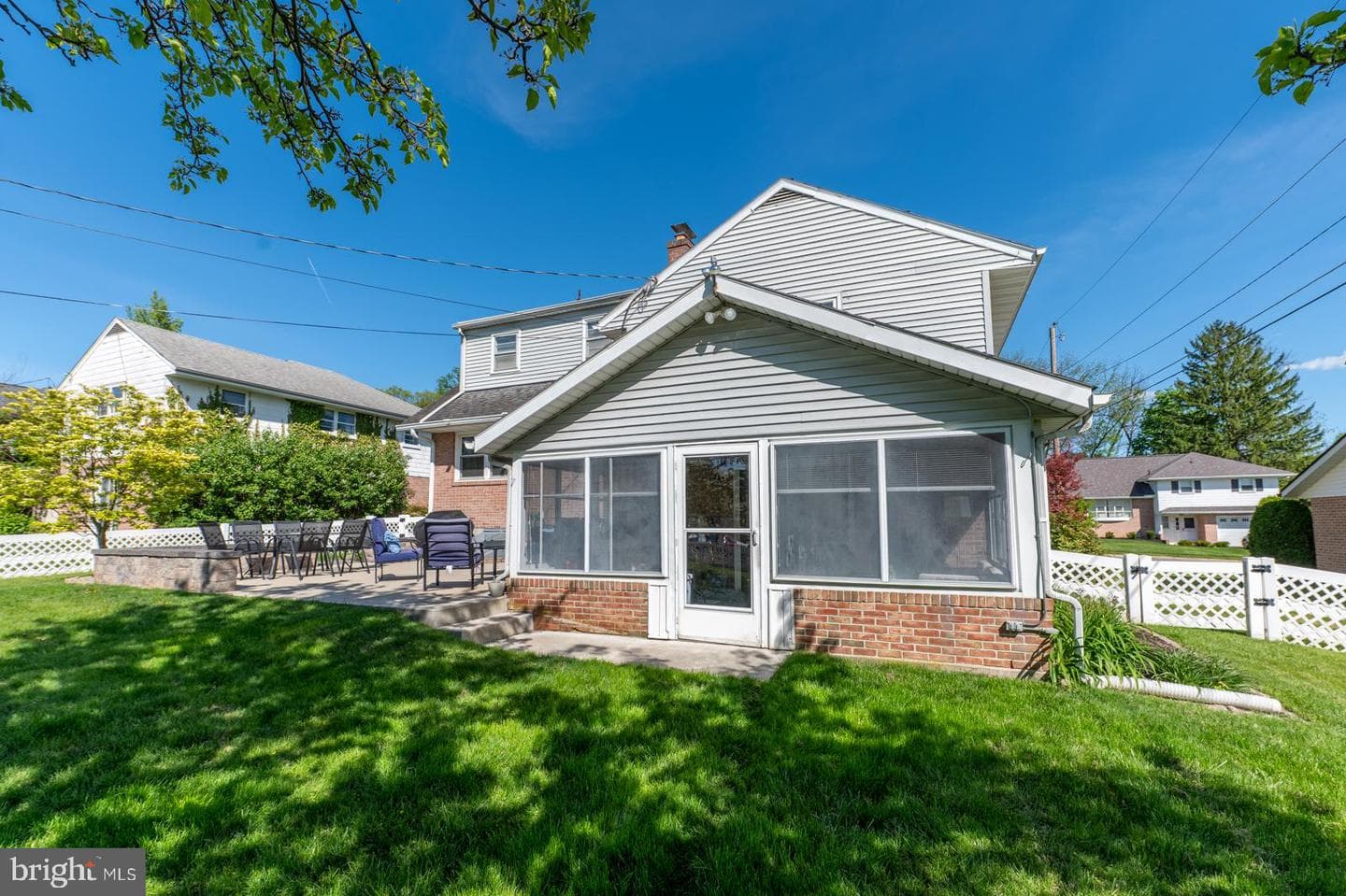 324 Holland Street photo 61