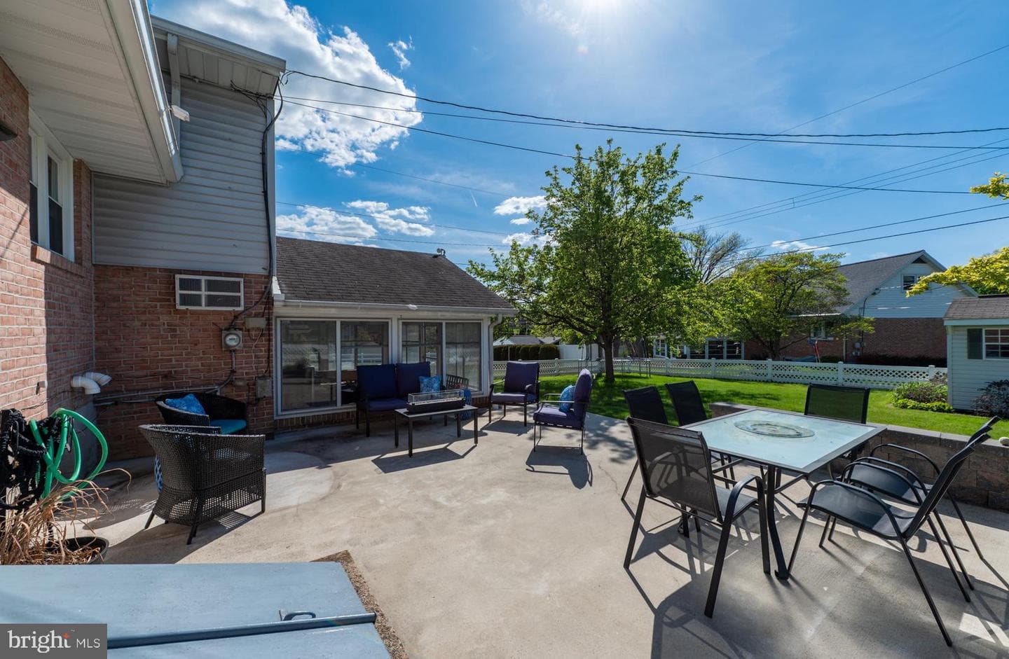 324 Holland Street photo 66