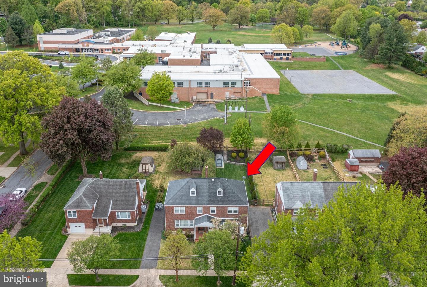 12 Lawndale Road photo 4
