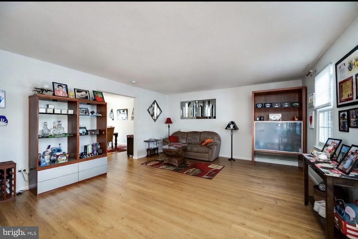 1211 Fredrick Boulevard photo 6