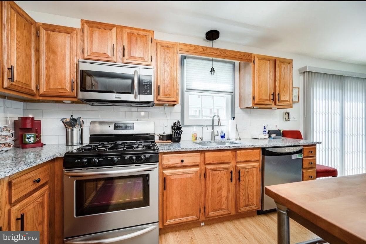 1211 Fredrick Boulevard photo 8