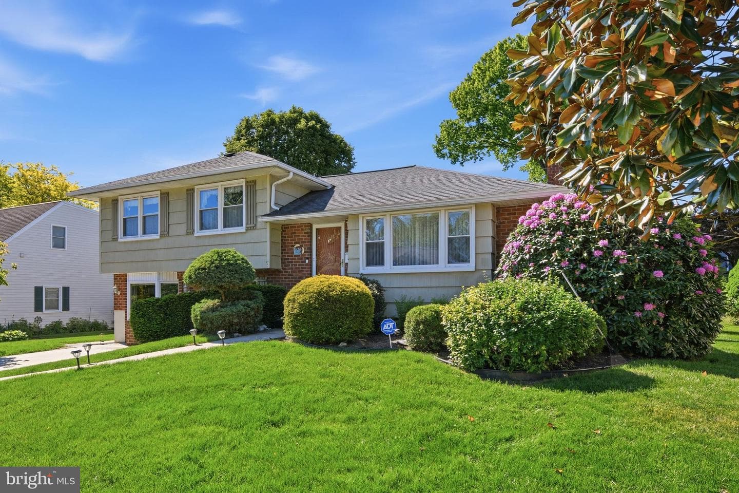 115 Halsey Avenue photo 2