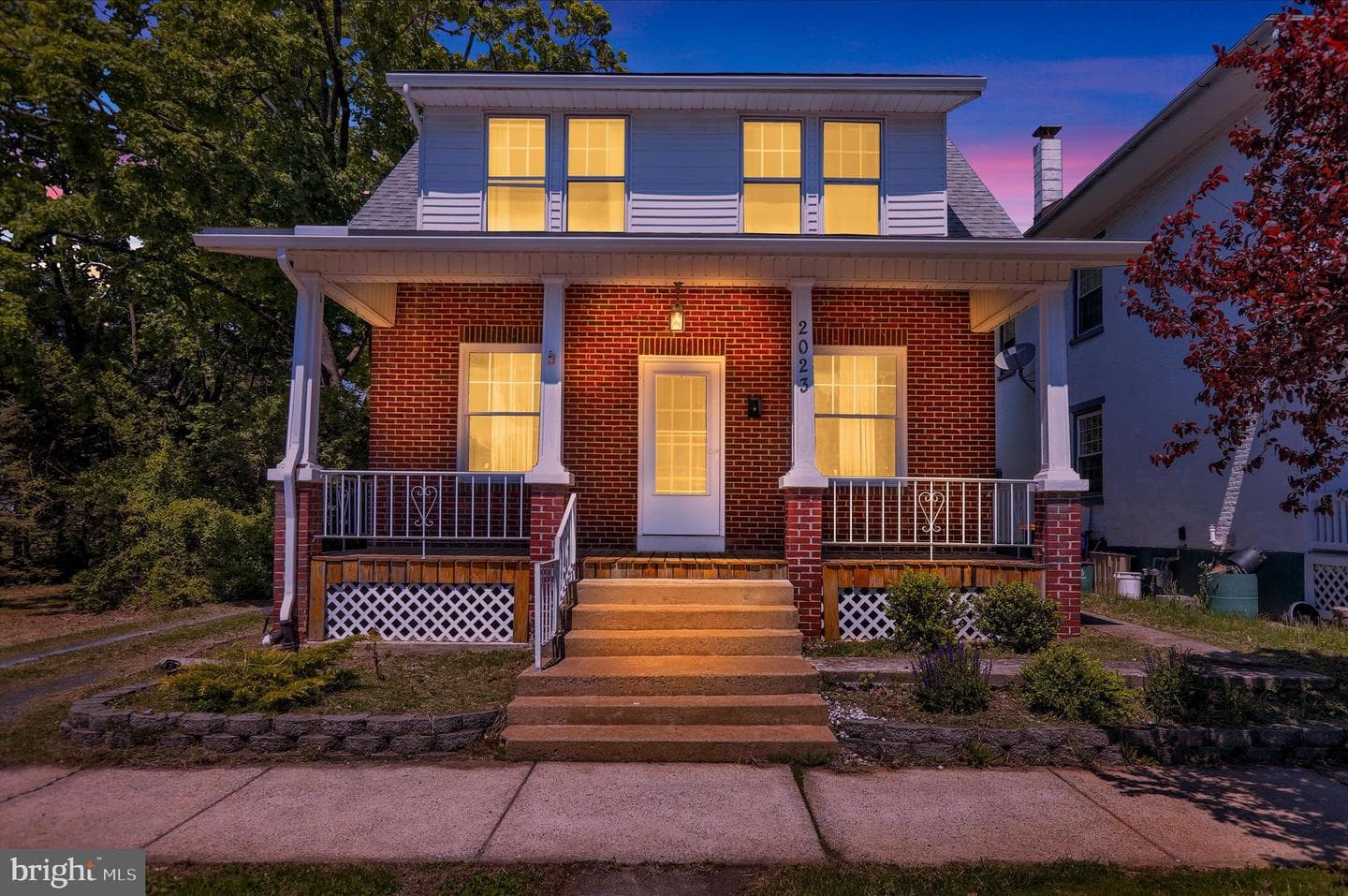 2023 Spring Street photo 7