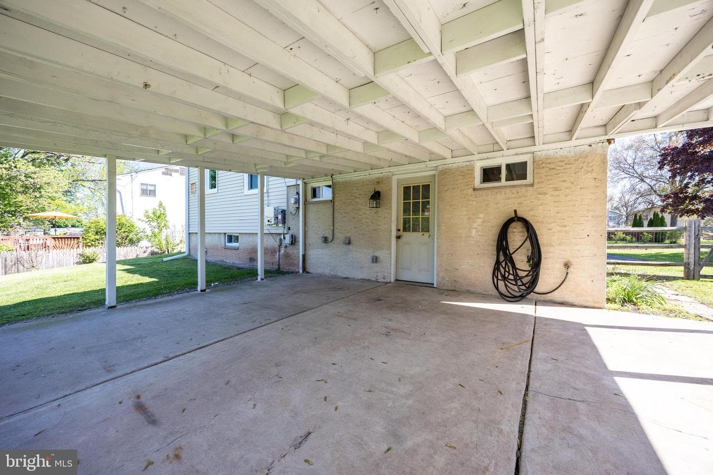104 Briarwood Drive photo 32