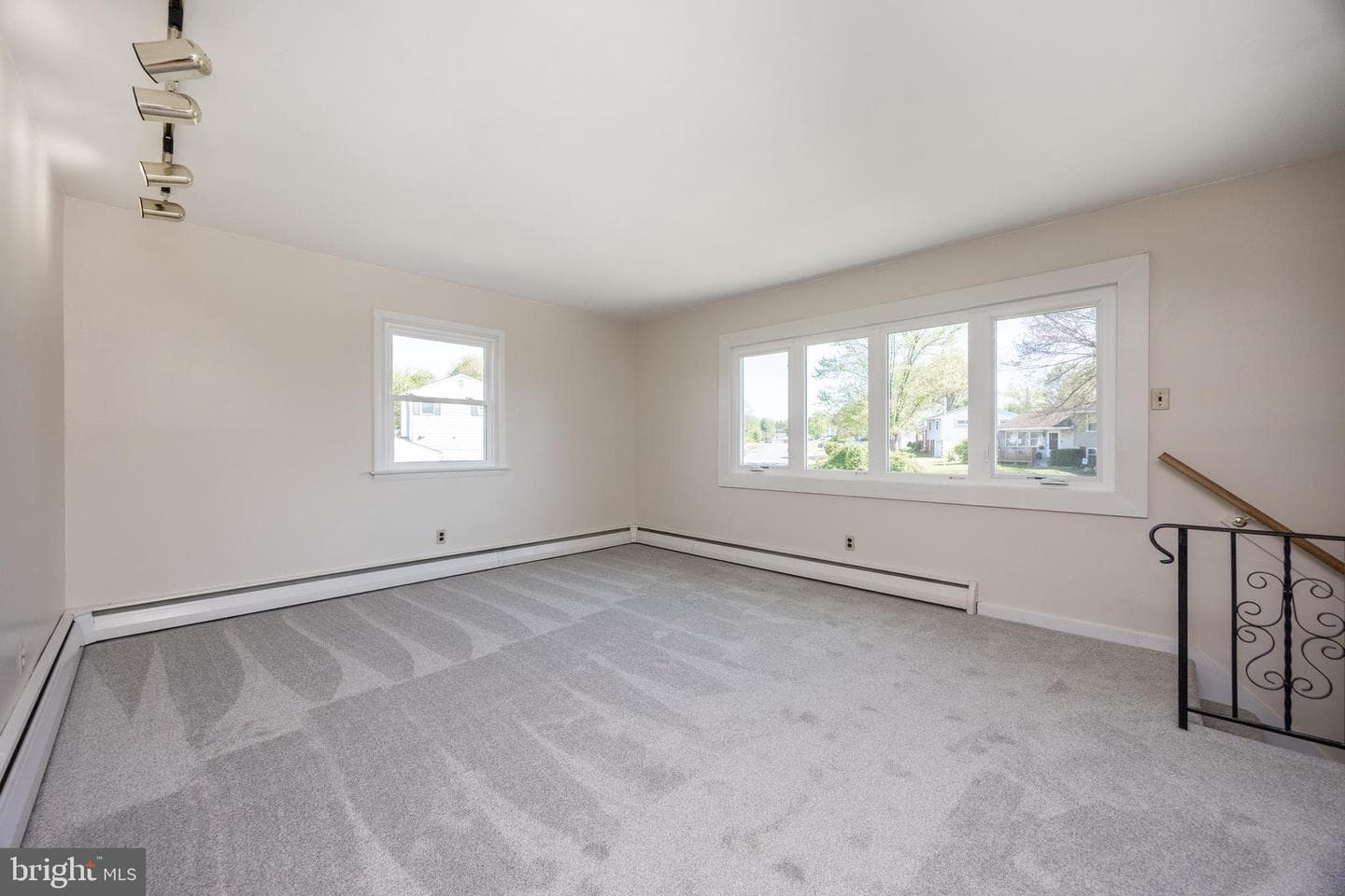 104 Briarwood Drive photo 5