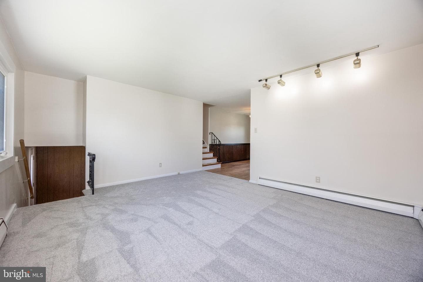 104 Briarwood Drive photo 6