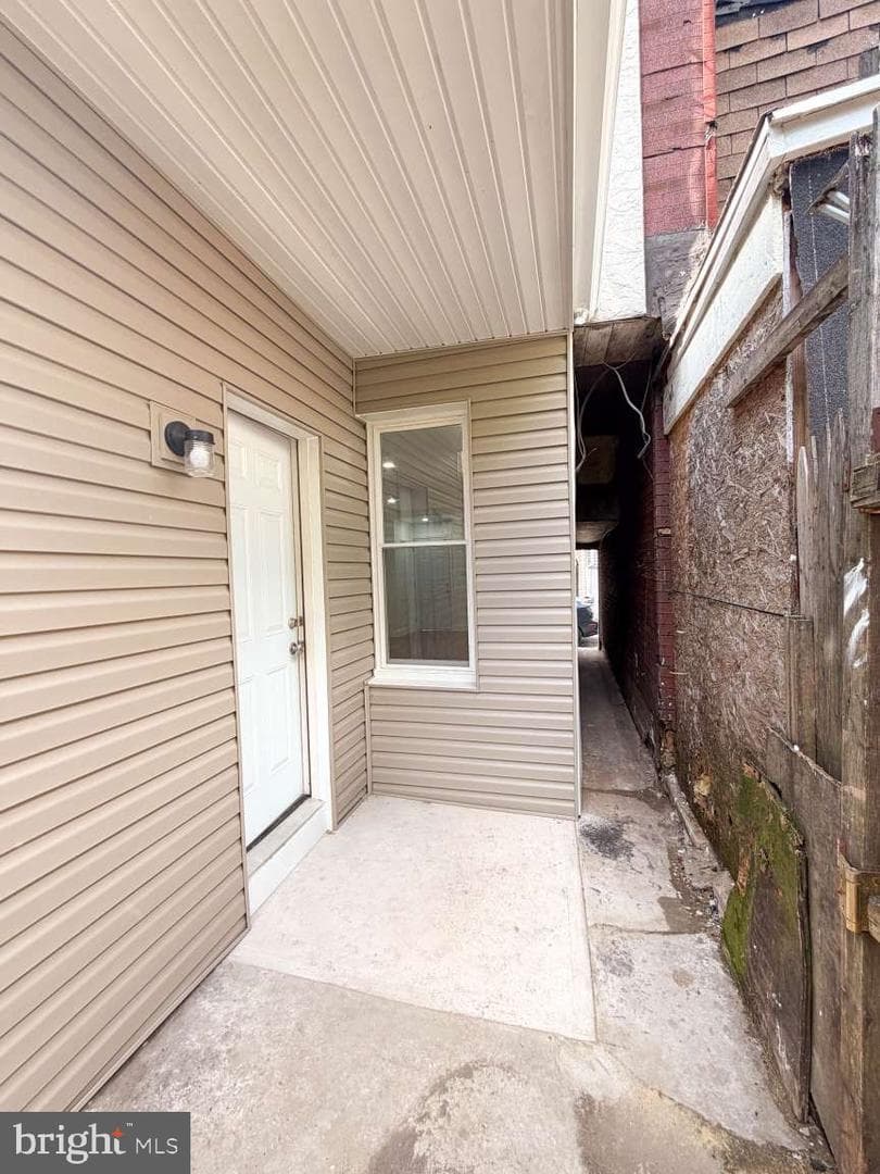 1050 Culvert Street photo 6