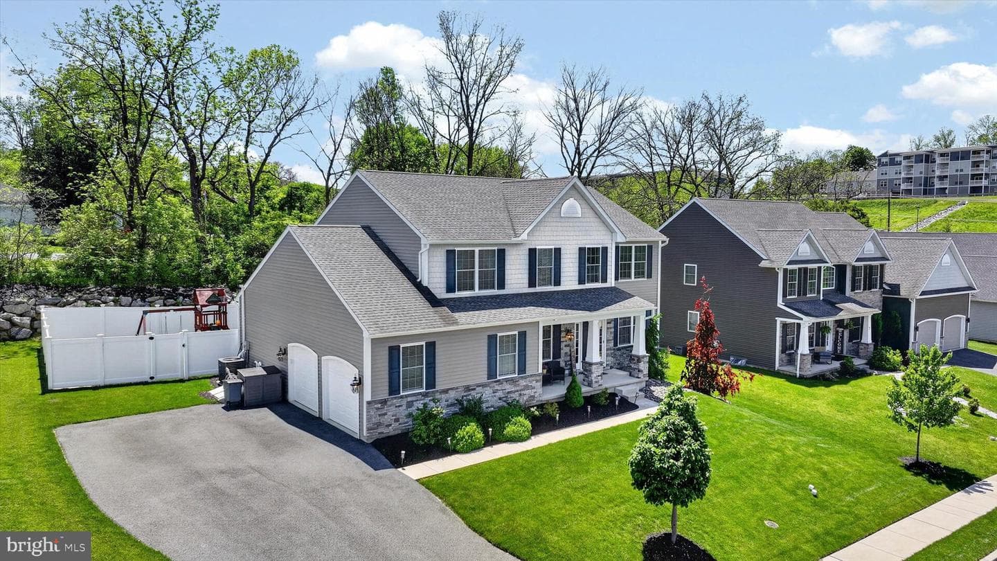 13 Stella Drive photo 6