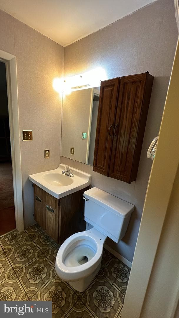 56 N Oneil Street photo 9