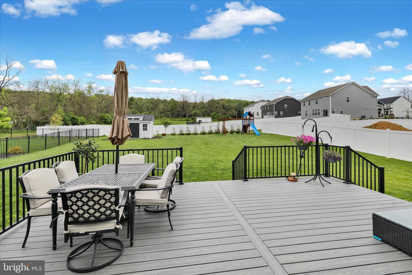 111 Teaberry Court photo 42