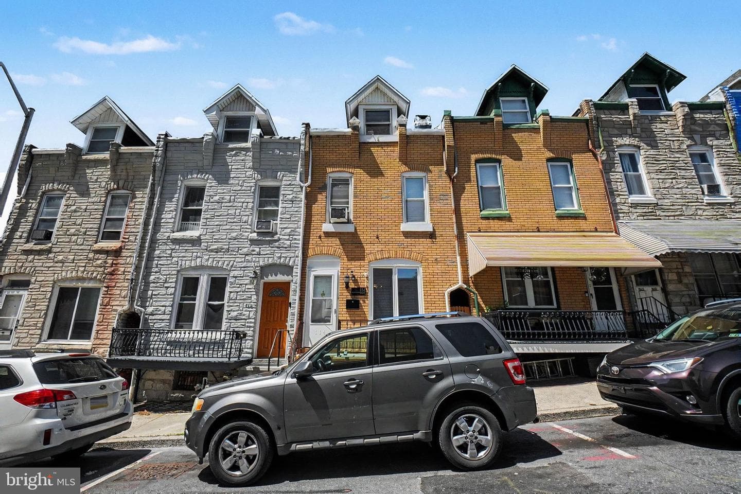 114 Pear Street photo 2