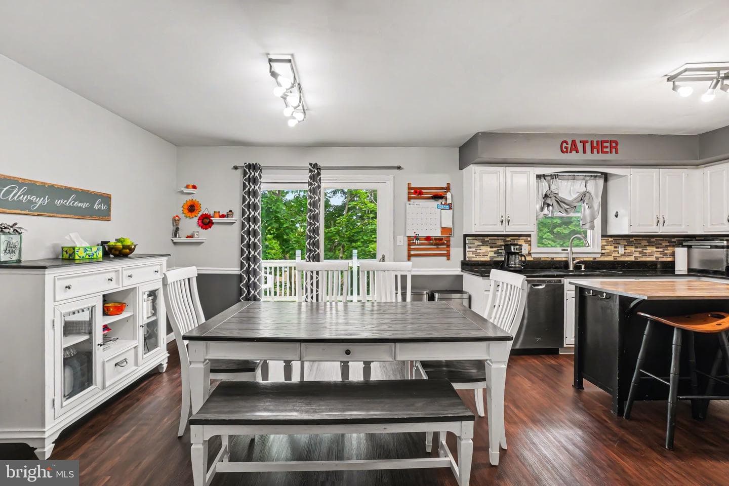 2509 Jefferson Avenue photo 10